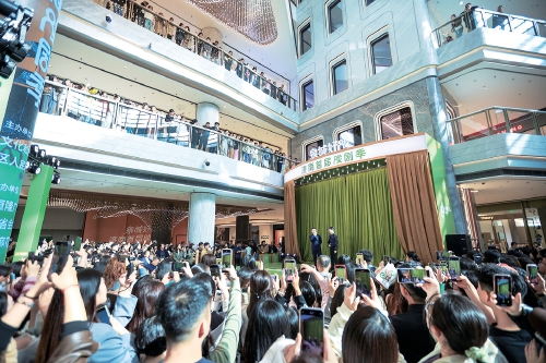 从“单体空间”到“城市文化生态圈”!当剧院成为一种生活方式