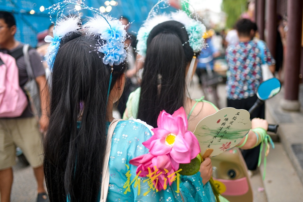 与荷花一起来个“荷”照吧，来济南邂逅夏末秋初的限定浪漫
